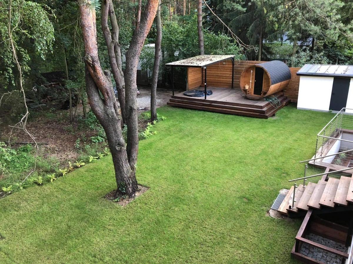 Luksusowy Apartament Pod Lasem, Otwock -Shared Garden, Sauna, Wood Hot Tub! Hot Tub Seasonal! Dış mekan fotoğraf